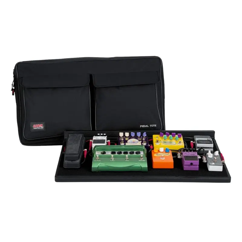 Gator Pro-Size Pedalboard Bundle With Power Supply And Carry Case 1