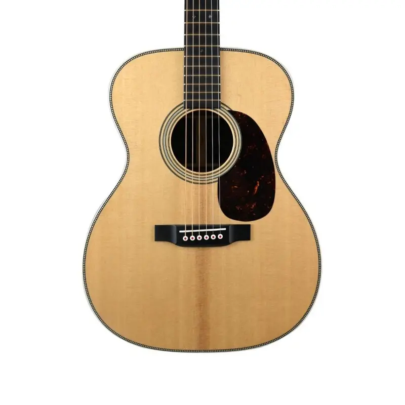 Martin 000-28 Modern Deluxe Auditorium-Style Acoustic Guitar With V-Class Bracing 1
